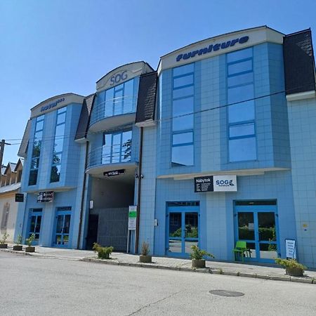 Garni Hotel S.O.G.* * * Trencin Exterior photo