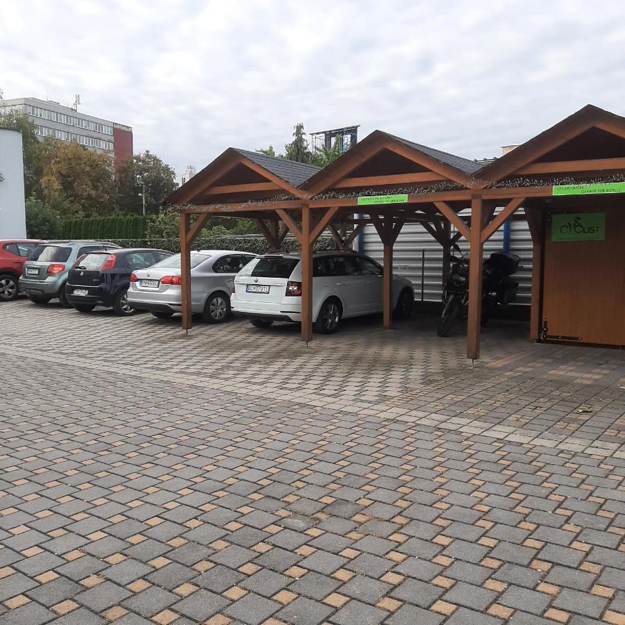 Garni Hotel S.O.G.* * * Trencin Exterior photo