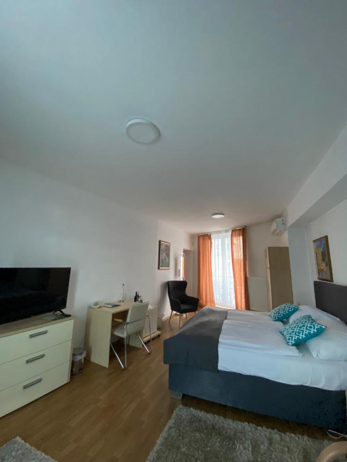 Garni Hotel S.O.G.* * * Trencin Exterior photo