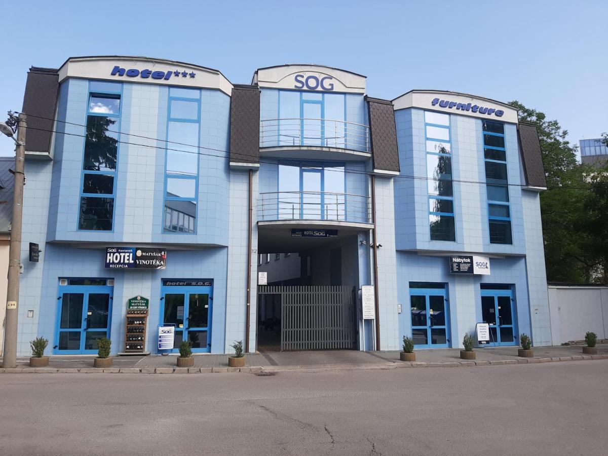 Garni Hotel S.O.G.* * * Trencin Exterior photo